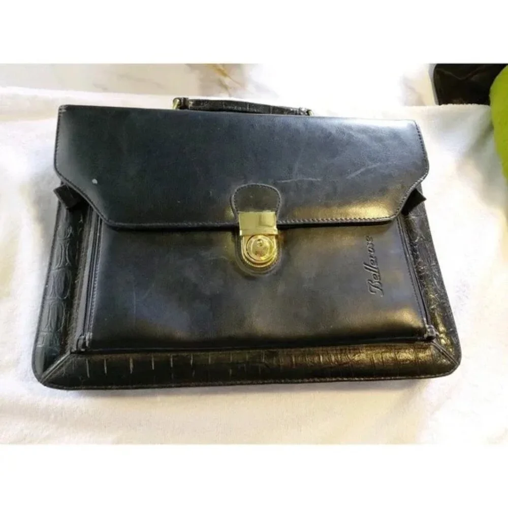vintage Bellerose Faux Leather briefcase portfolio 80s classic Missing Strap